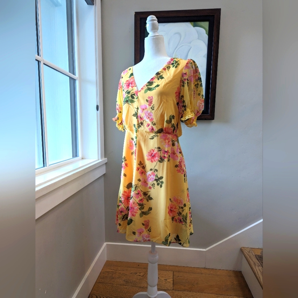 Vince Camino mini dress in yellow floral print, size 10